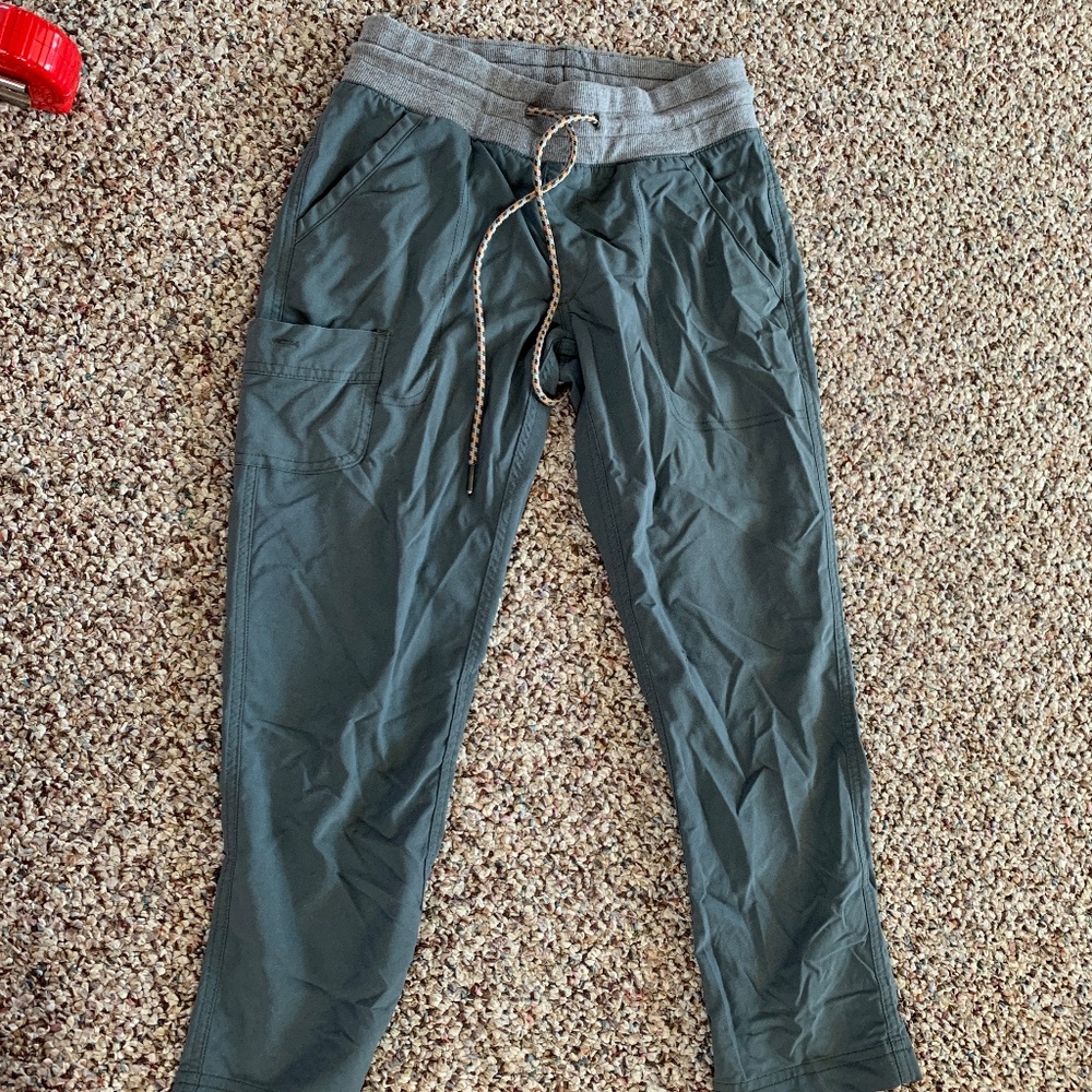 Columbia cropped athletic pants